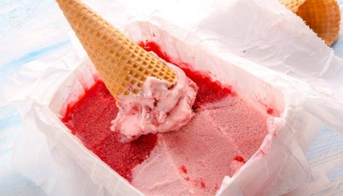 fresh homemade strawberry ice cream
