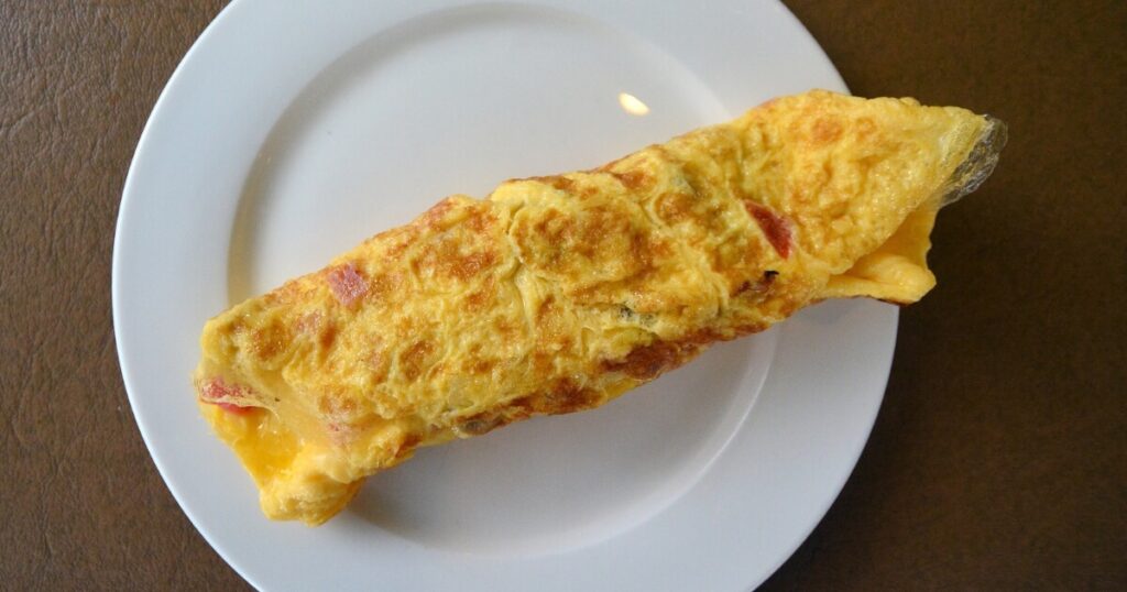 ham cheese microwave omelet