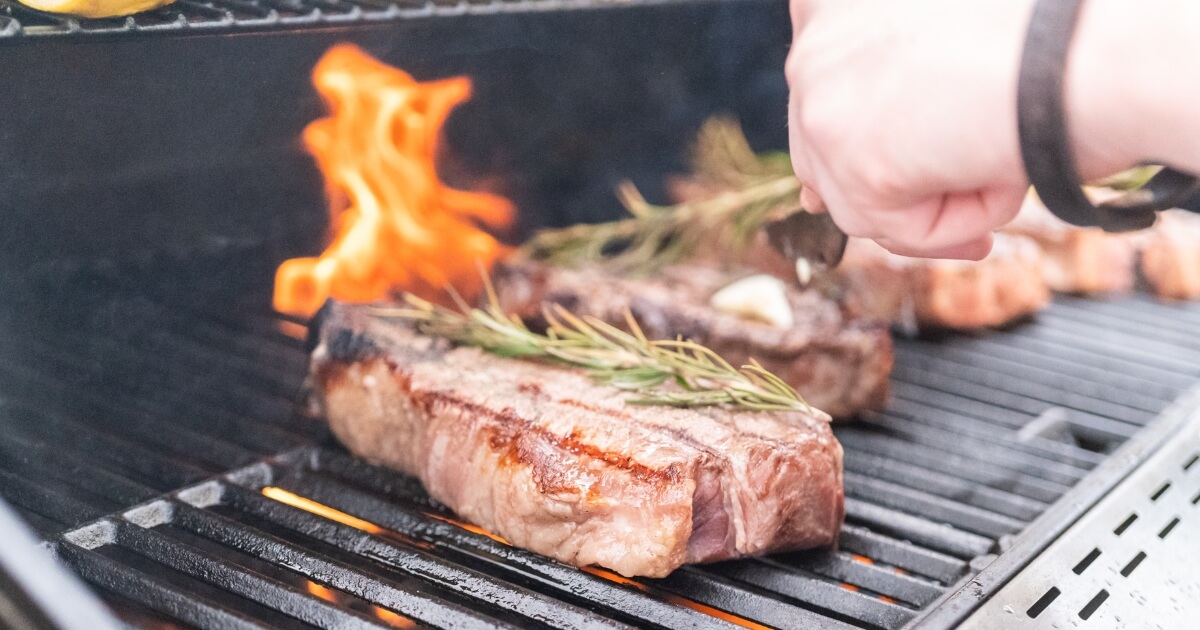 how to cook a steak on the grill