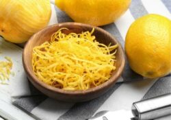How To Zest A Lemon (Step-By-Step)