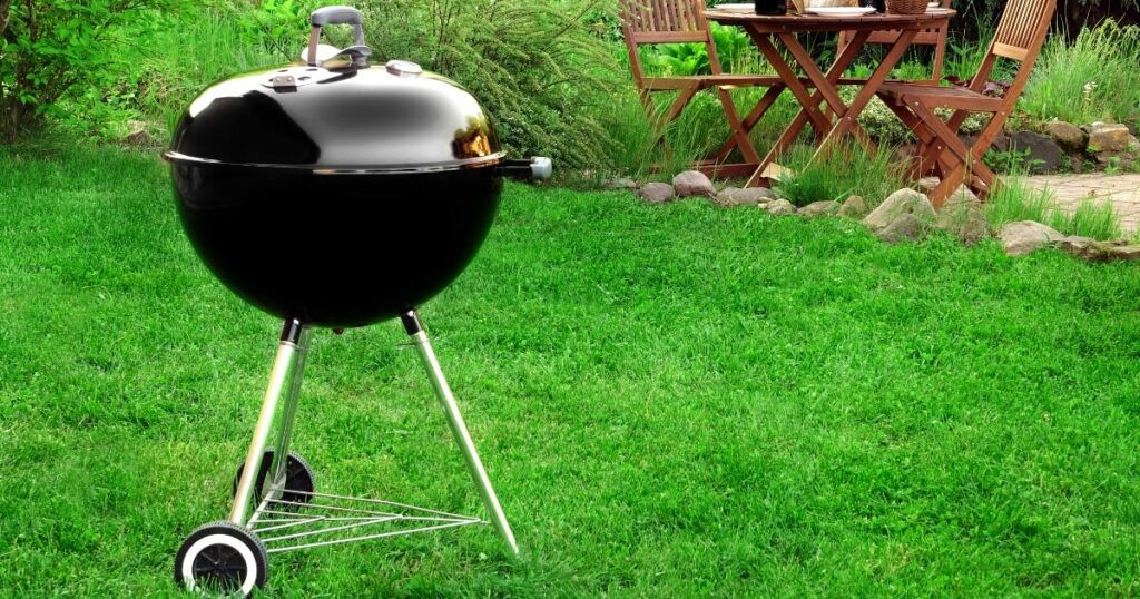 kettle grill in backyard